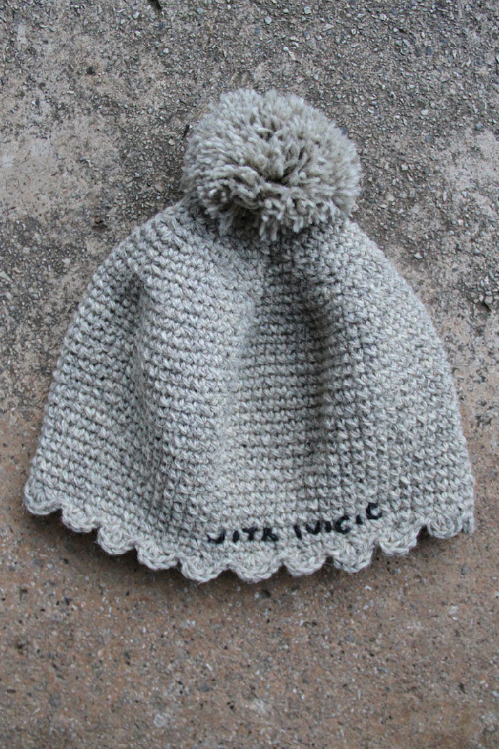 HANDMADE HAT - GREY