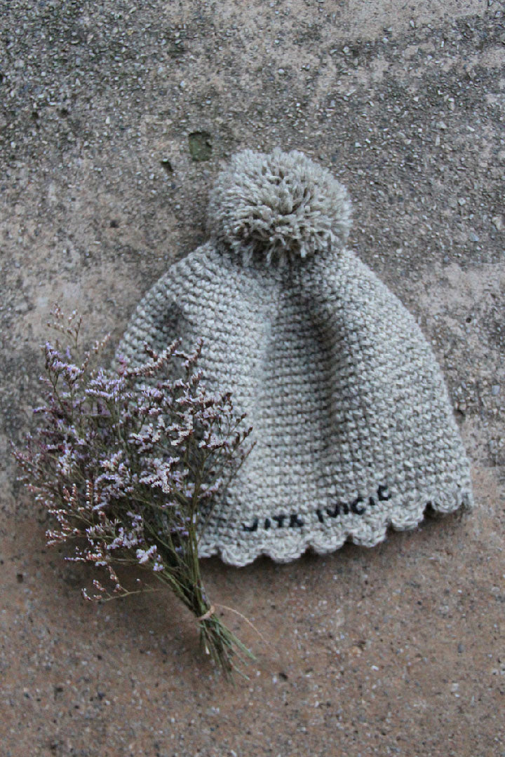HANDMADE HAT - GREY