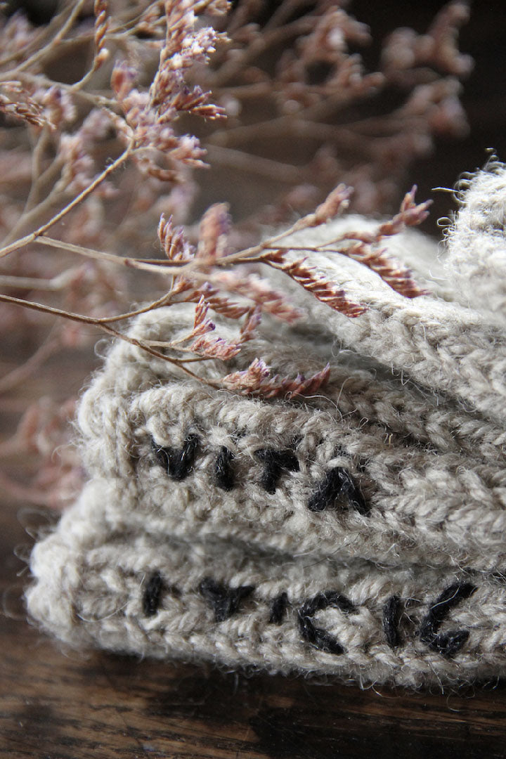 HAND KNITTED SOCKS - GREY