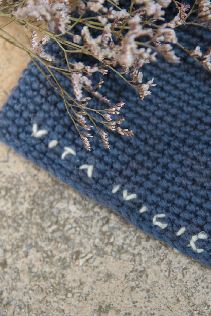 HAND KNITTED HAT - BLUE