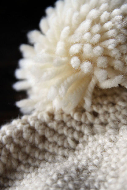 HAND KNITTED HAT - NATURAL
