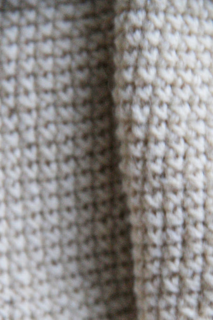 HAND KNITTED HAT - NATURAL