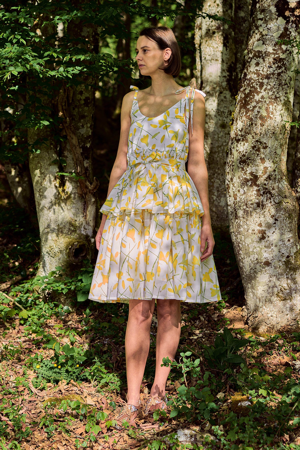 CROCUS FLOWERS STRAP DRESS (available in size: 36)