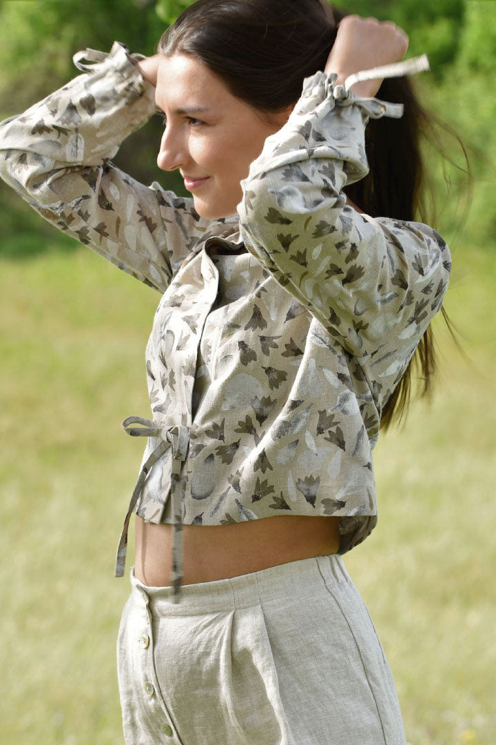 LINEN FLORAL JACKET (available in size: 38, 40, 42, 44)
