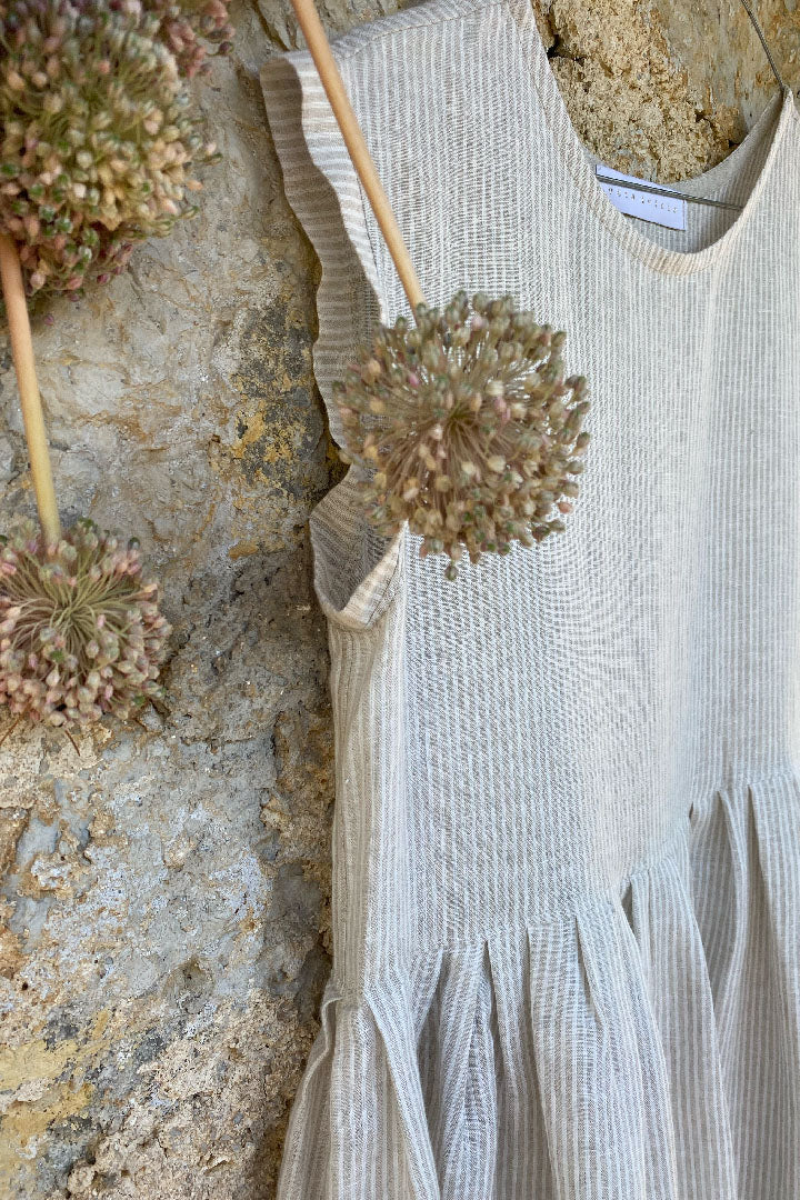 LINEN DRESS