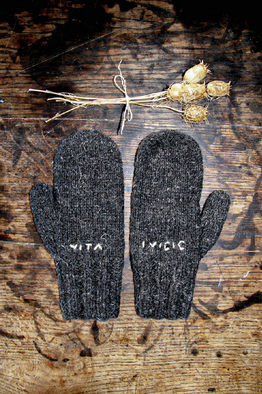 HAND KNITTED MITTENS - BLACK