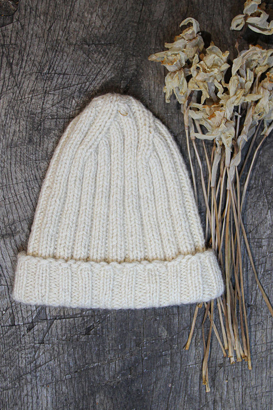 HAND KNITED HAT