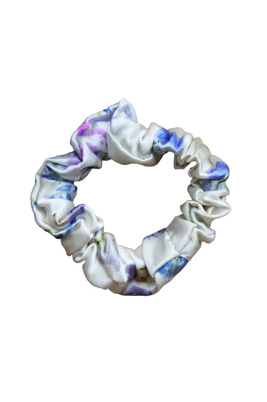 SILK FLORAL SCRUNCHIE