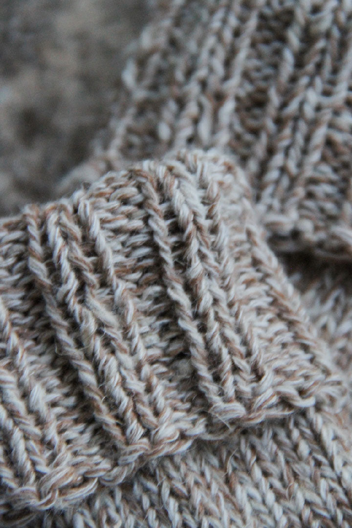 HAND KNITTED SOCKS - BEIGE