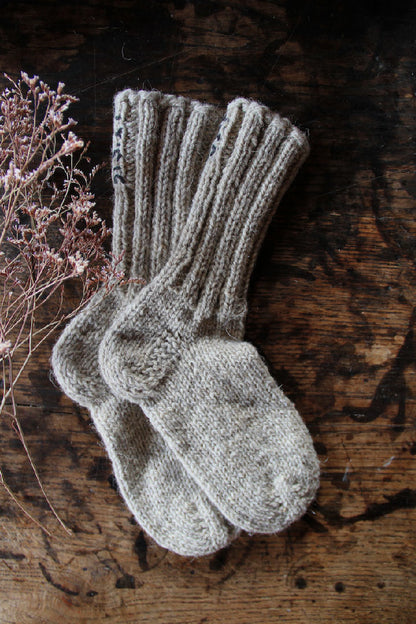 HAND KNITTED SOCKS - GREY