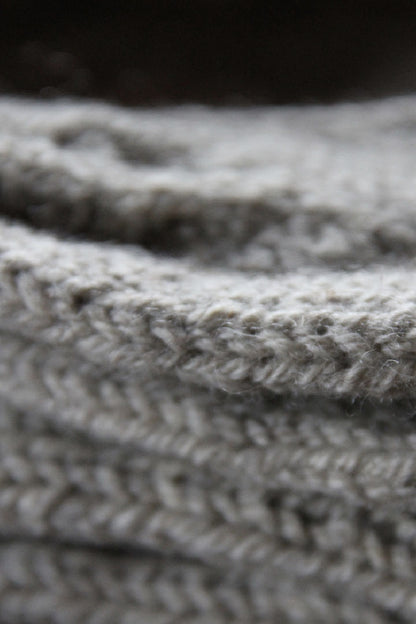 HAND KNITTED SOCKS - GREY