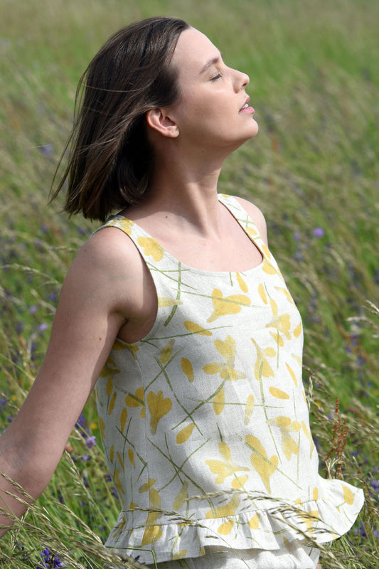 CROCUS FLOWERS LINEN TOP (available in size: 38, 40)