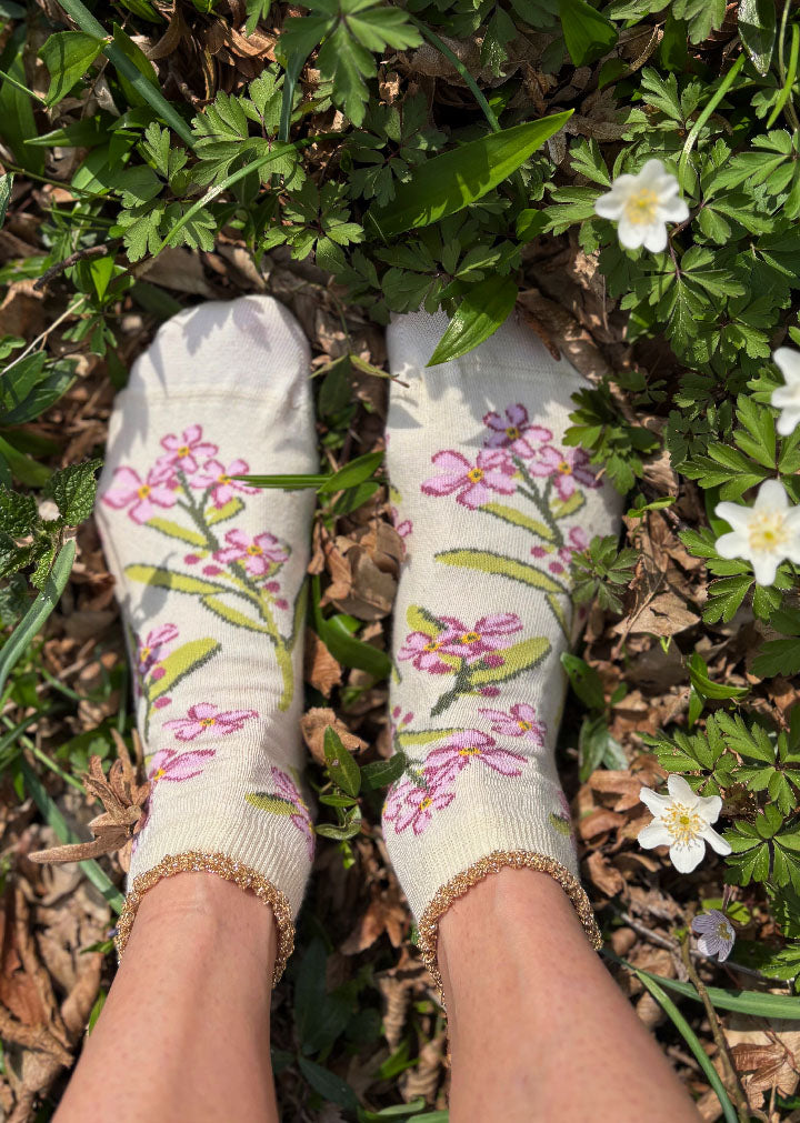 Forget-me-not Socks - low cut PREORDER