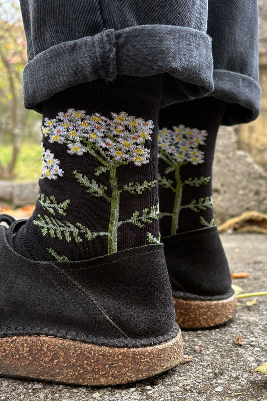 Yarrow socks - black